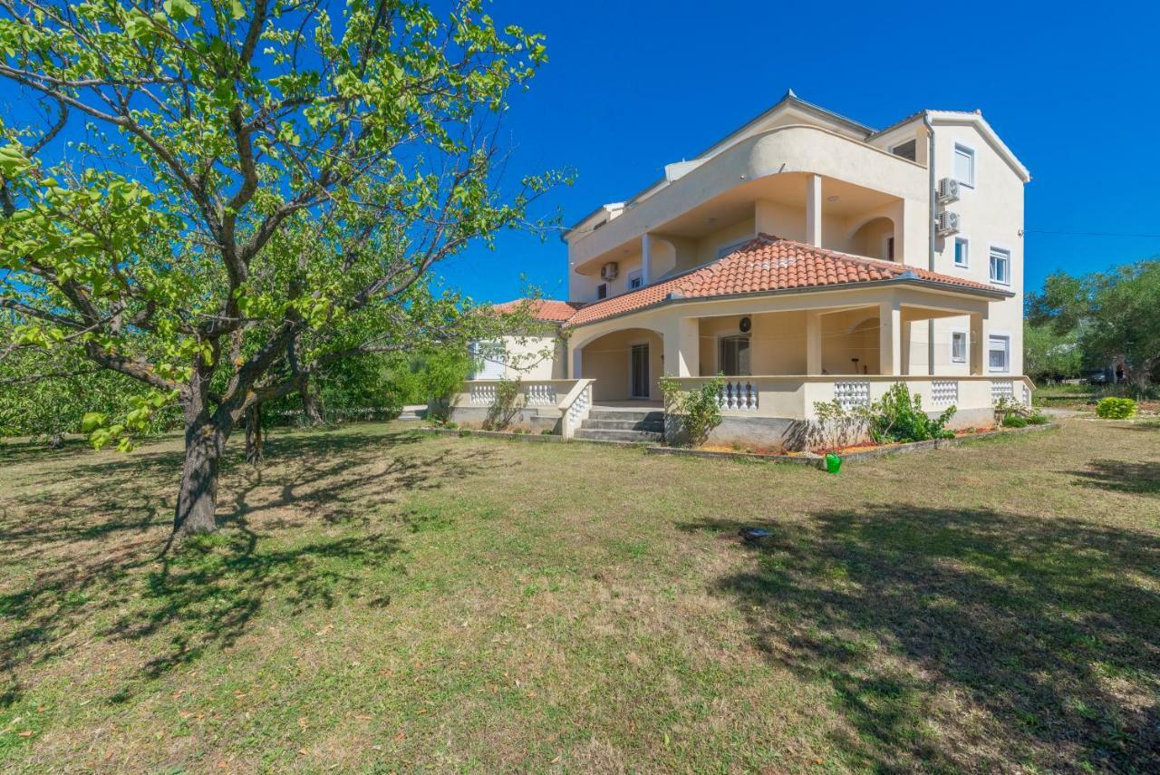 Apartman Lea Sukošan Dış mekan fotoğraf